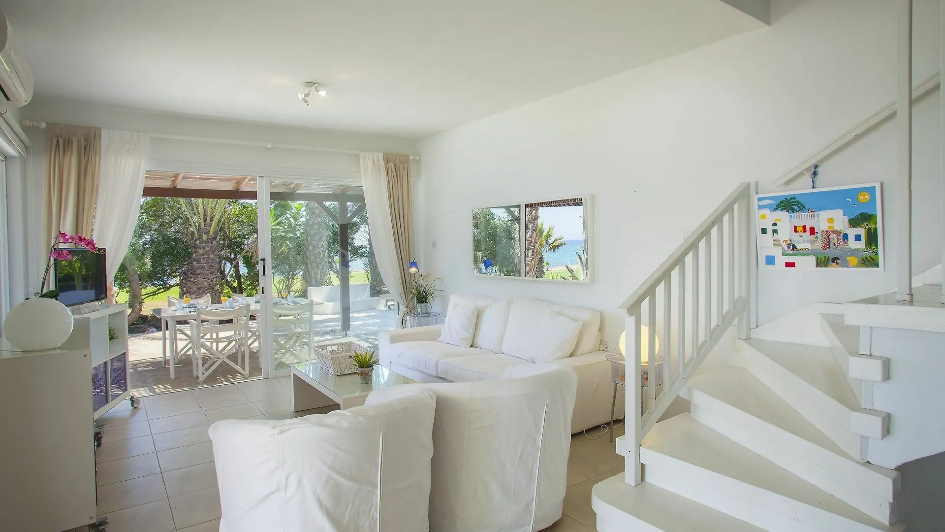 Napa Beachfront Villa Ayia Napa Cypern